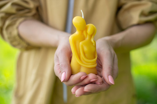 Bee-loved candle
